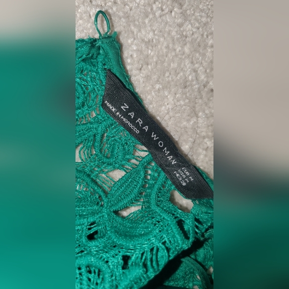 Dress - Picture 2 of 4